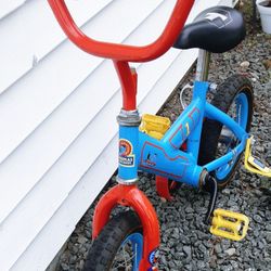 Kids Bike 12" with training wheels 