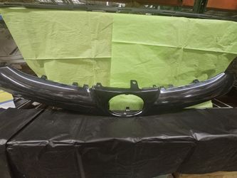Upper Grille 06-10 Toyota Sienna