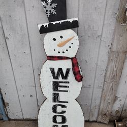 Welcome snowman wooden sign no offers no trades $20 cash takes it 75th avenue and Indian School cross streets for pickup serious buyers only please