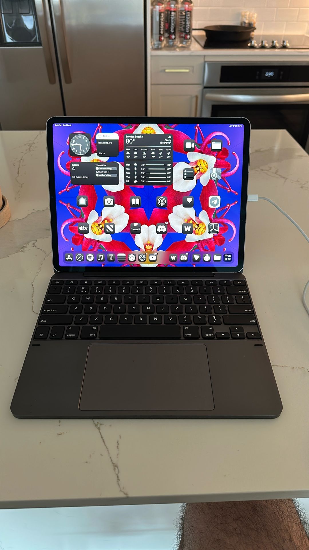 iPad Pro 6th gen WiFi+5G 1TB