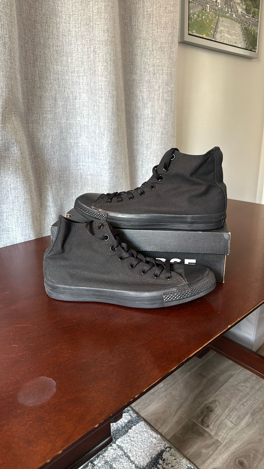 Converse High Top Size 10.5