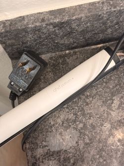 ghd Platinum+ Styler - 1" Flat Iron Hair Straightener (White)