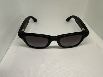 Ray-Ban Wayfarer RW4006 Meta Smart Glasses – Matte Black (USED)