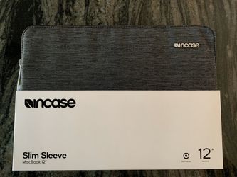 MacBook Incase slim sleeve 12”