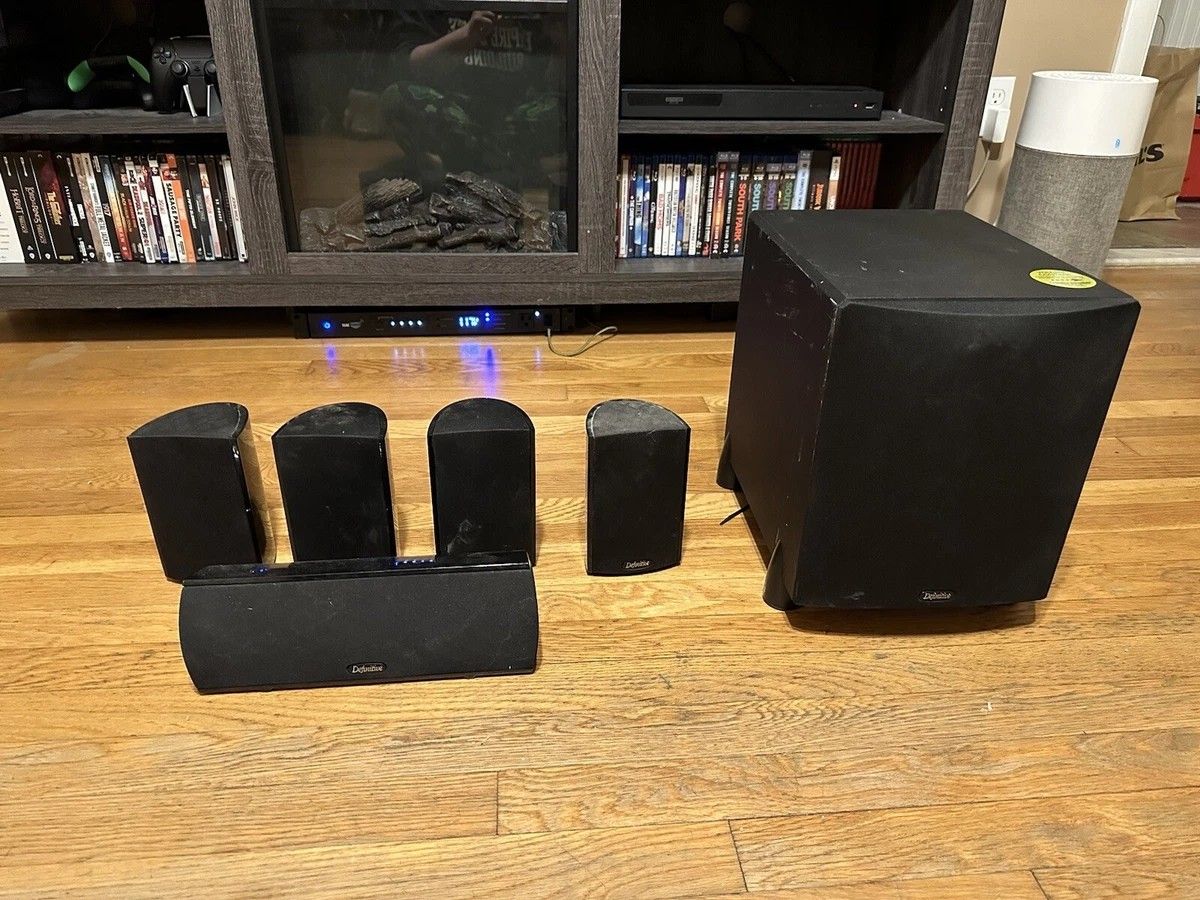 Definitive Technology Speakers With Subwoofer 