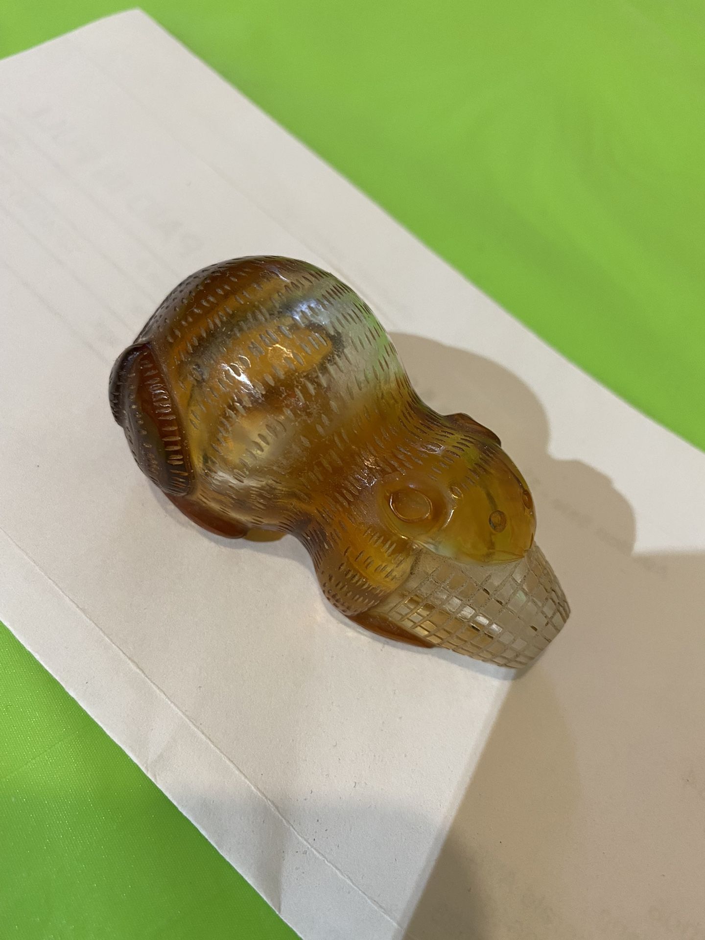 Chinese antique snuff bottle 2.7x1.5 inches