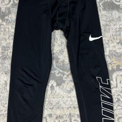 Nike Boys Base Layer 3/4 Training Tights Black Size L 856121-010  
