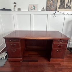 Free Large Desk