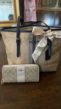 Coach Bundle