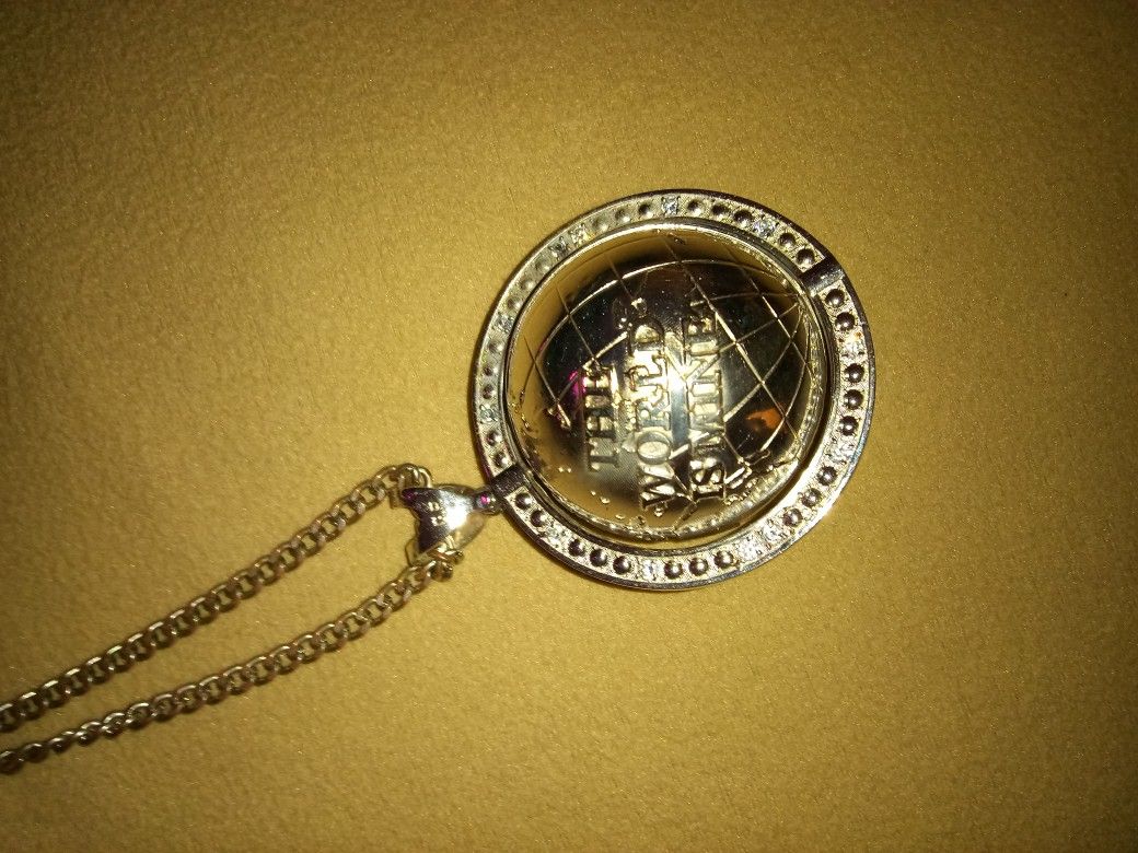 $80 OBO MAKE OFFER TRADE REAL SILVER CHAIN THE WORLD IS YOURS CHAIN