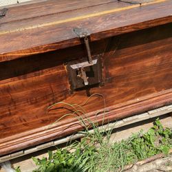 Solid Wood Coffee Table Or Storage 