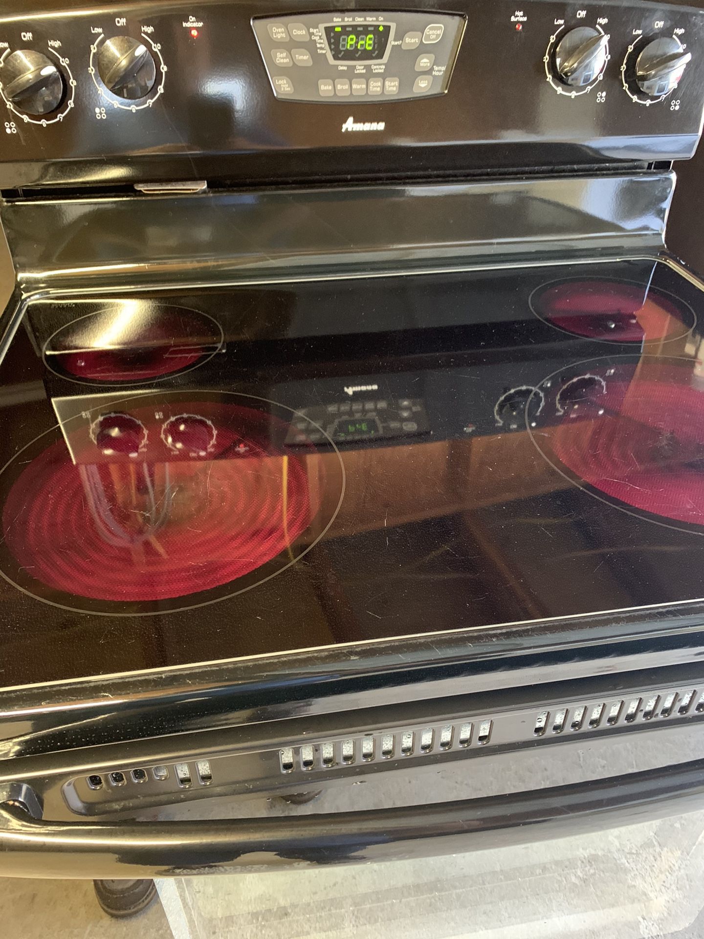 AMANA ELECTRIC GLASS TOP STOVE for Sale in Charlotte, NC OfferUp