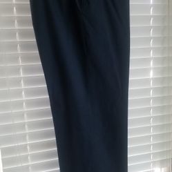 Haggar 42 X 30 Classic Fit Dark Navy Slacks 