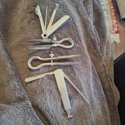 VINTAGE METAL TOOLS SET - CLEANERS, REAMERS, TAPERS