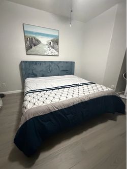 King Bed with Mattress