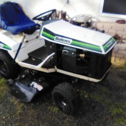 Bolens St125 Hydro Riding Mower