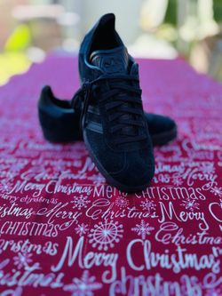 Adidas Gazelle Shoes
