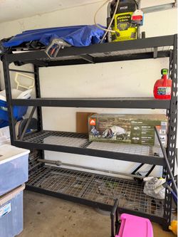 Heavy duty metal storage shelf