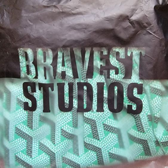 Bravest Studios shorts 'Black Gold LV' – HEATFORYAFEET