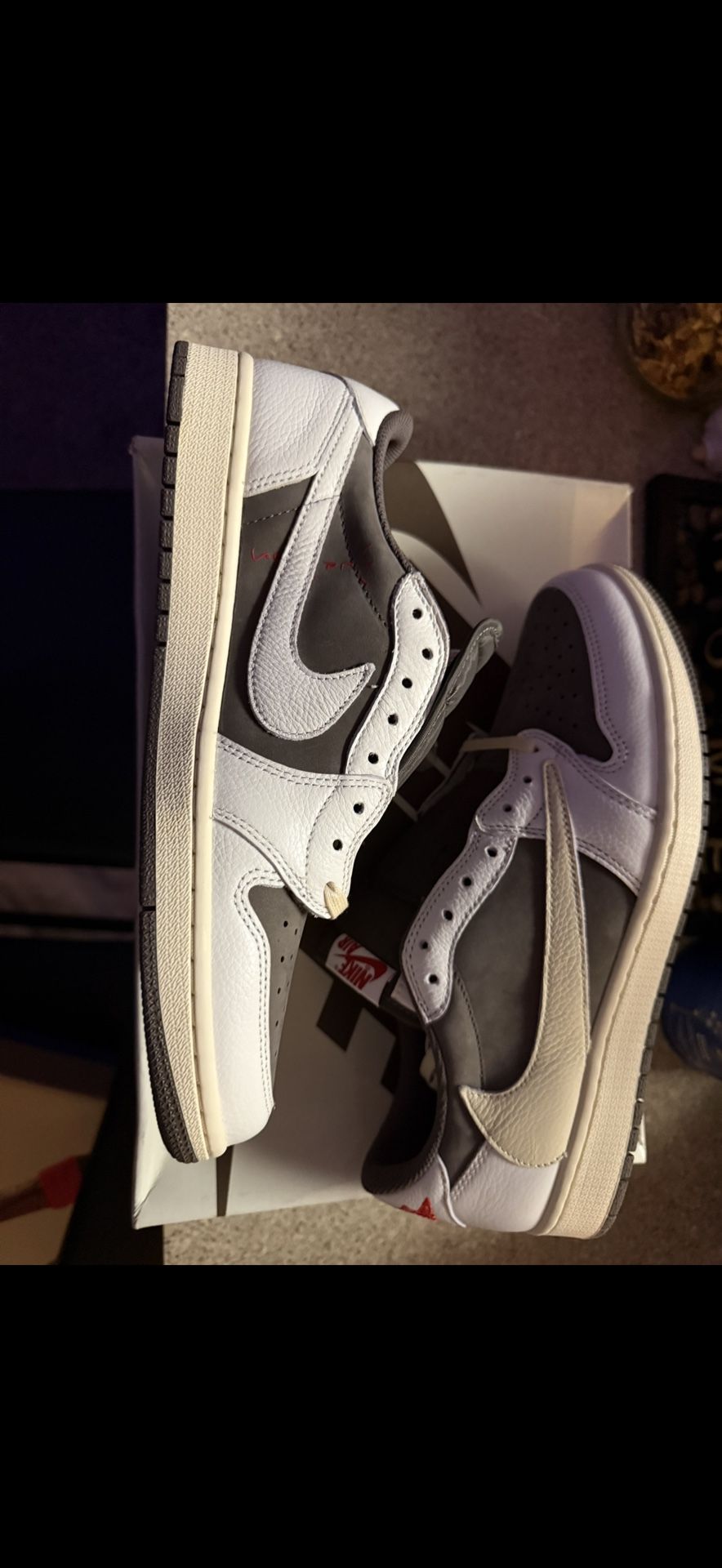 Travis Scott Jordan 1 Reverse Mocha Size 11