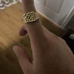 10k Nugget Ring