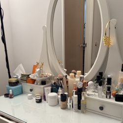 Ikea Hemnes Vanity/Dressing Table With Mirror White