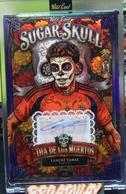 Lamine Yamal Wild Card Sugar Skull Auto 1/1