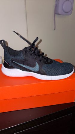 Nike Women’s Flex Experience RN 10 shoes