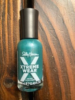 Woman’ Nail Polish By Sally Hansen
