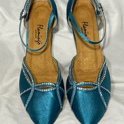 Flamingo Dance Shoes Women’s Size 9.5