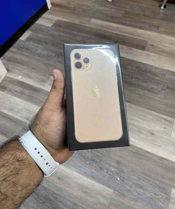 Iphone 11 pro 256 gb UNLOCK IDQ7K