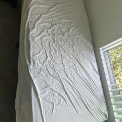 Twin Bed w/Frame