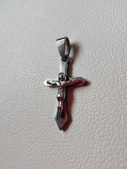 Jesus Christ on Cross Crucifix Silver Tone Stainless Steel Pendant Necklace