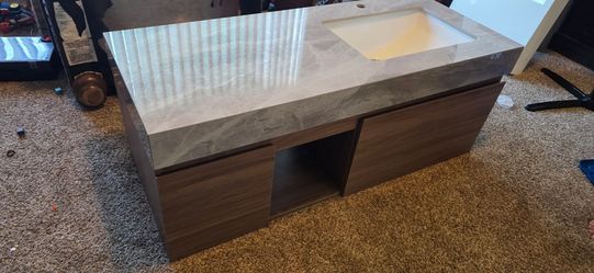 Floating bathroom vanity