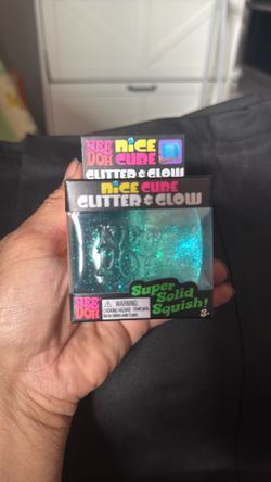 NeeDoh nice cube & peach squeeezy & sqeeesy ducks