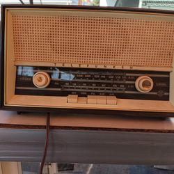 Vintage Radio