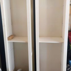 White Shelves