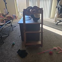 Heavy Tiered Heart Shelf