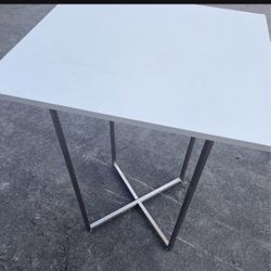White Wooden Cocktail Table For Homes Or Events