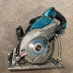 40V Max XGT Brushless Cordless Rear Handle 7-1/4 in. Circular Saw and 40V max XGT 5.0Ah Battery