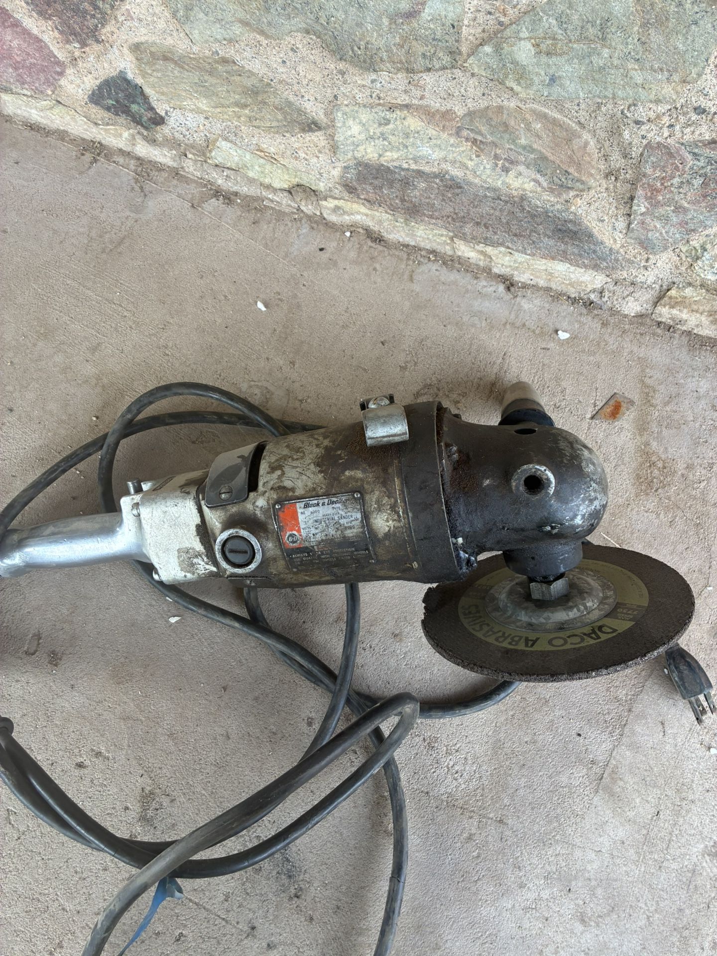 Black And Decker 7-9 Angle Grinder