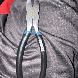 HART 6-inch Diagonal Pliers, Comfort Grip, Chrome Nickel Steel