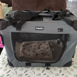 Soft Dog Crate. 24 Inches Wide 15 Inches Deep 16 Inches Tall.