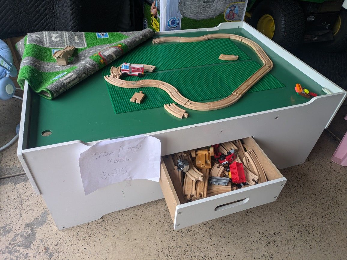 Train/Lego Table