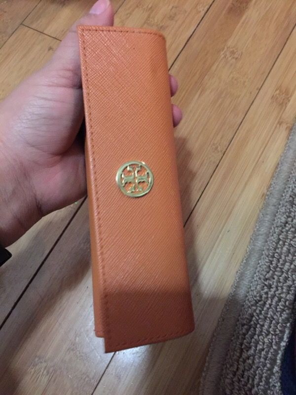 Glasses/sunglasses case