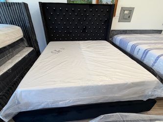 New 14” King Memory Mattress. Very Comfortable and medium firm. Financing available no credit check