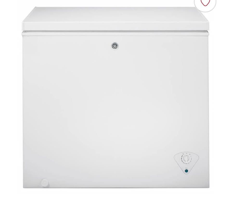 GE Chest Freezer 7 cu. ft.