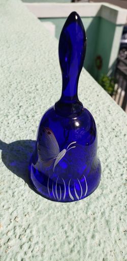 VINTAGE FENTON SIGNED COBALT BLUE MARY GREGORY HAND PAINTED BUTTERFLY BELL