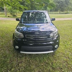 Kia Soul  2018  $ 5500  PRECIO  Firme.. Necesita Un Sensor  De Oxigeno  Eso no  afecta su manejo