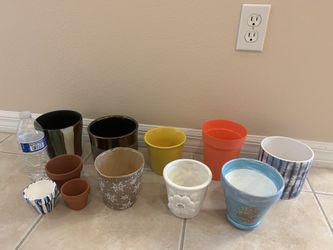Plant Pots-lot